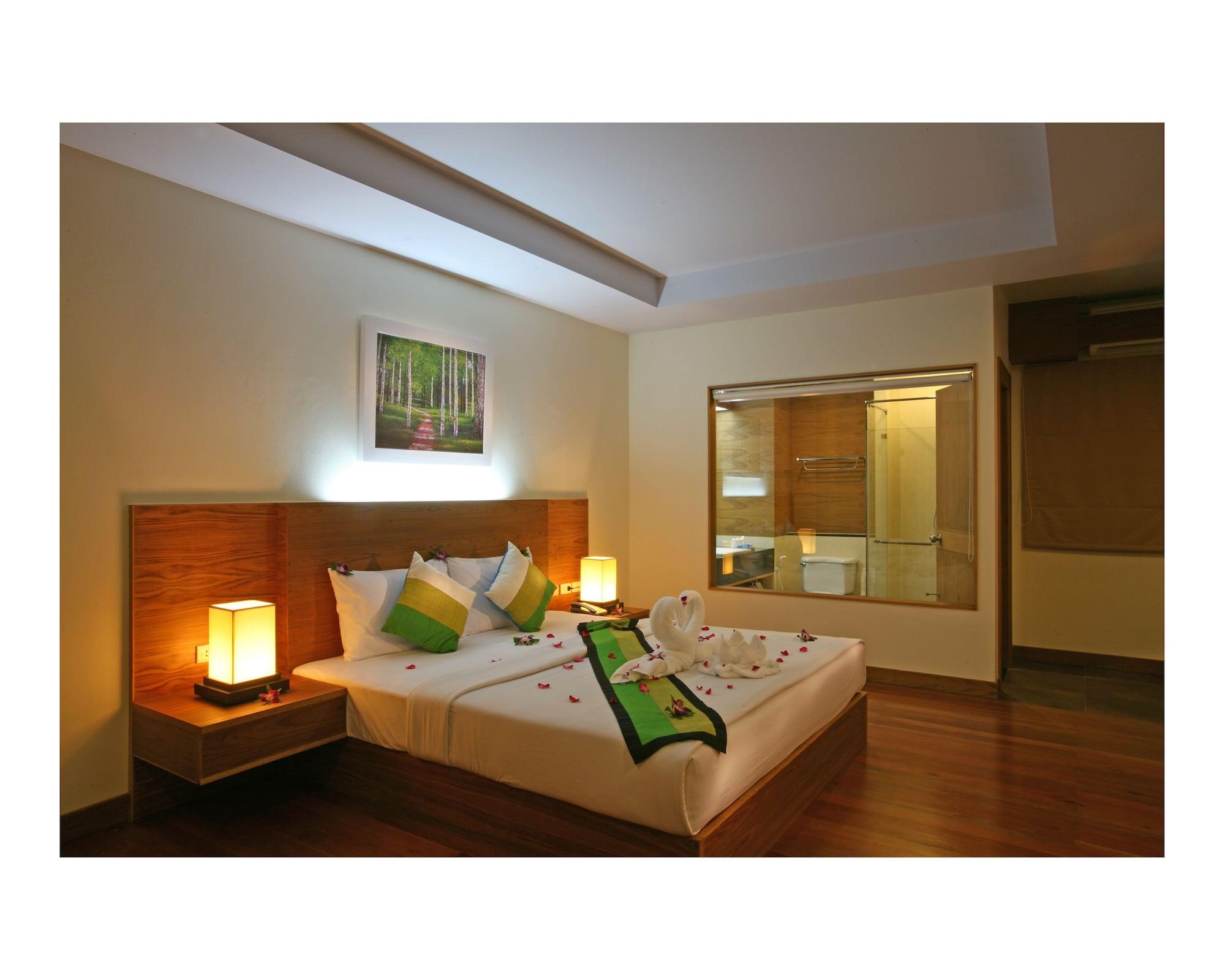 Baan Saikao Plaza Hotel & Service Apartment Koh Chang Exteriör bild