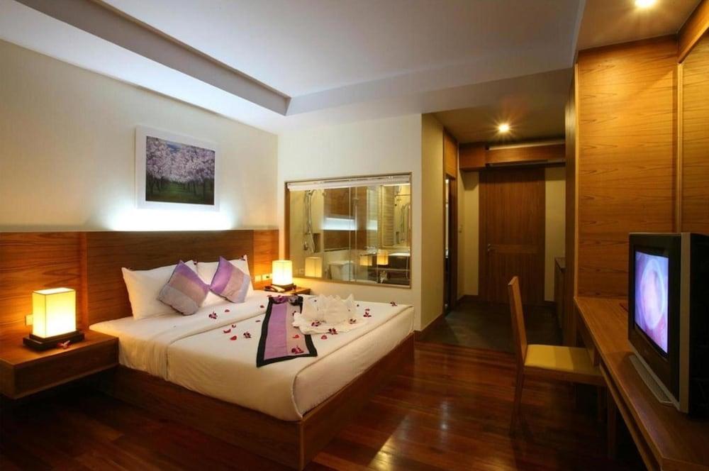 Baan Saikao Plaza Hotel & Service Apartment Koh Chang Exteriör bild