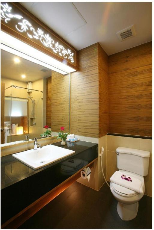 Baan Saikao Plaza Hotel & Service Apartment Koh Chang Exteriör bild